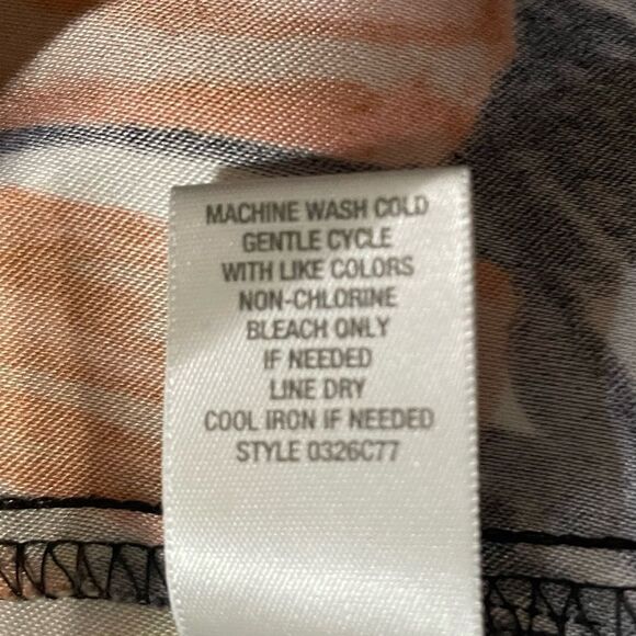 Dress Barn Sleeveless Shift Dress - Picture 8 of 9